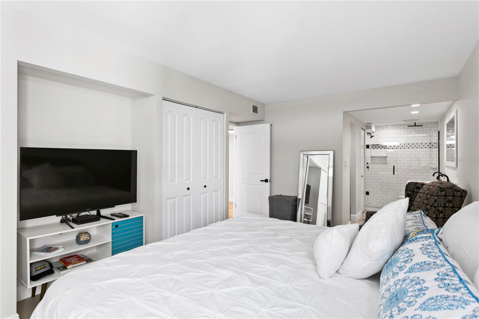 7400 SUN ISLAND DR S #407, SOUTH PASADENA, FL, 33707