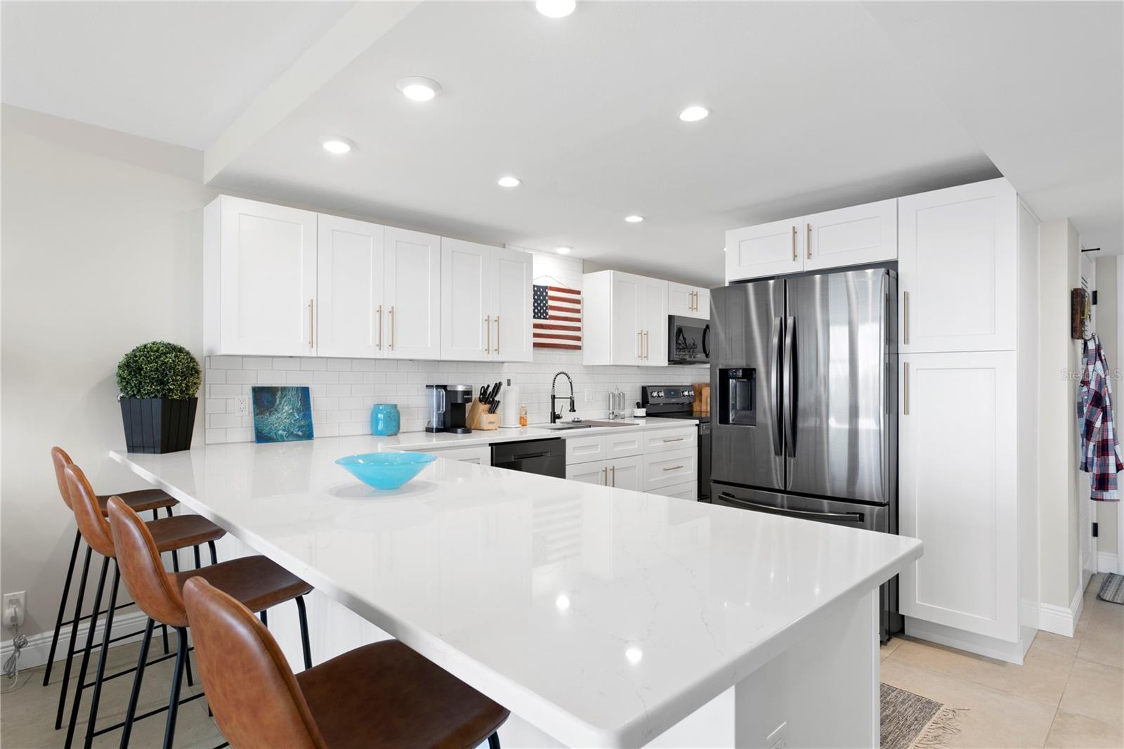 7400 SUN ISLAND DR S #407, SOUTH PASADENA, FL, 33707