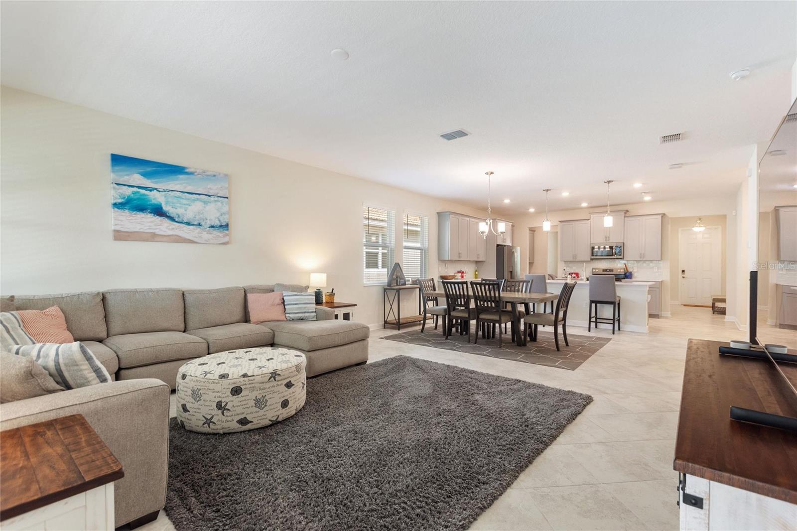 1074 TRAPPERS TRAIL LOOP, DAVENPORT, FL, 33896