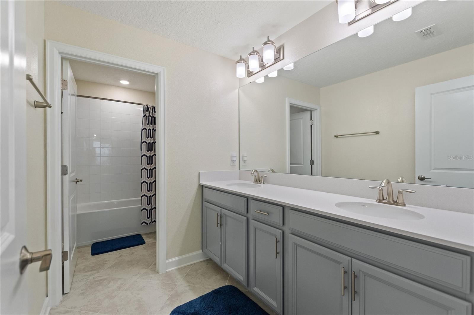 1074 TRAPPERS TRAIL LOOP, DAVENPORT, FL, 33896