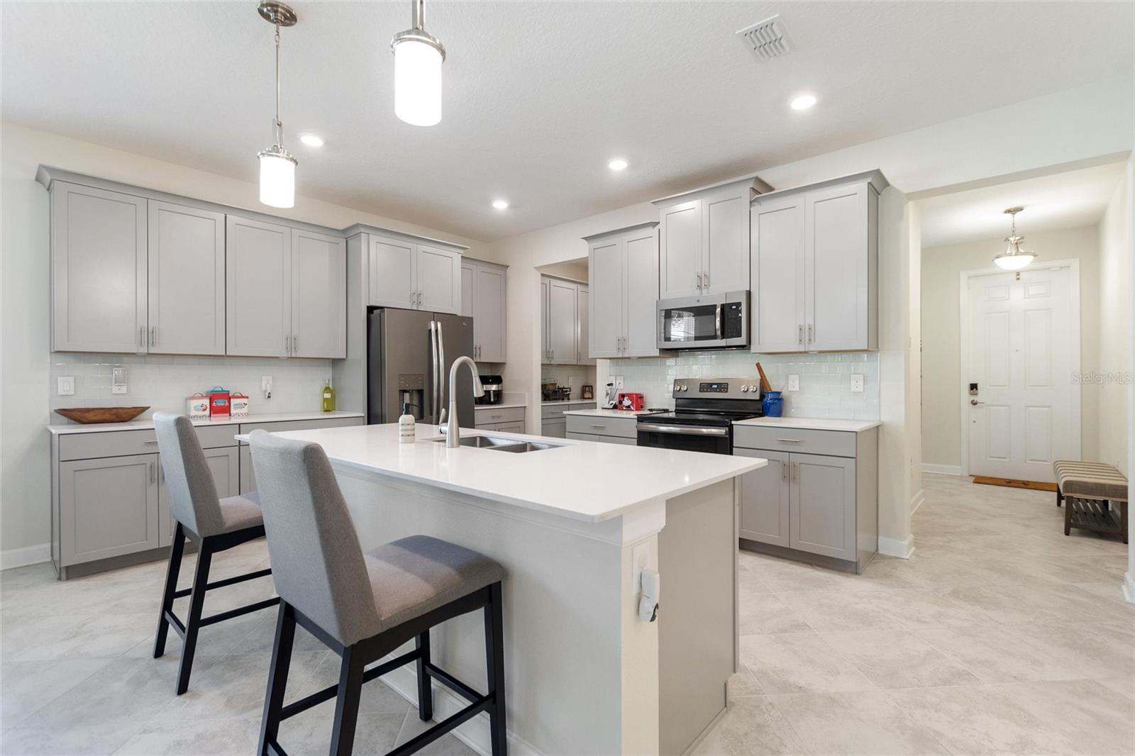 1074 TRAPPERS TRAIL LOOP, DAVENPORT, FL, 33896