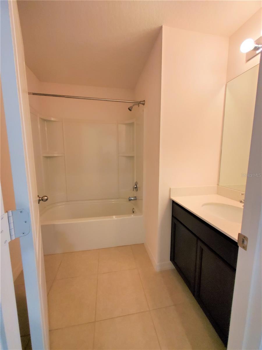 RIDGE/SWAN LAKE, DUNDEE, FL, 33838