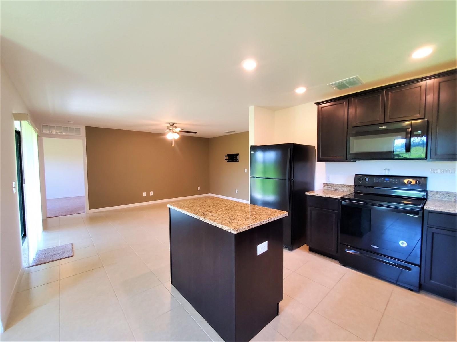 RIDGE/SWAN LAKE, DUNDEE, FL, 33838