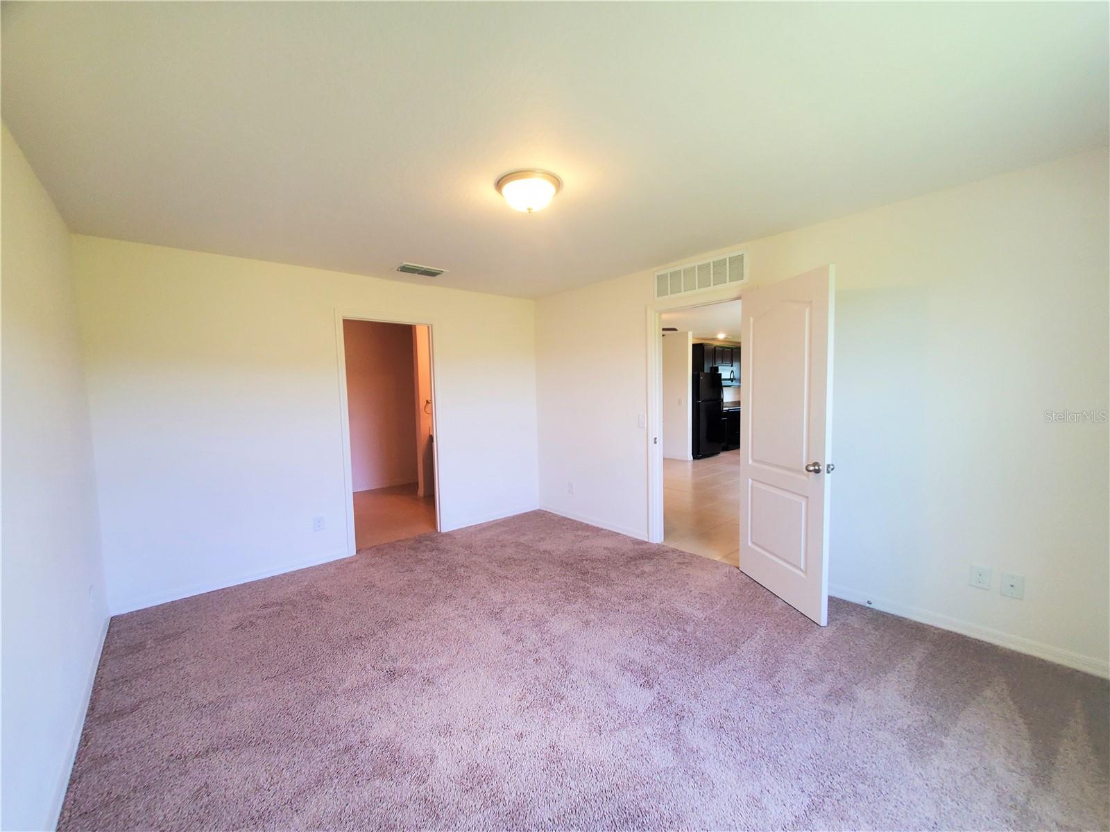 RIDGE/SWAN LAKE, DUNDEE, FL, 33838