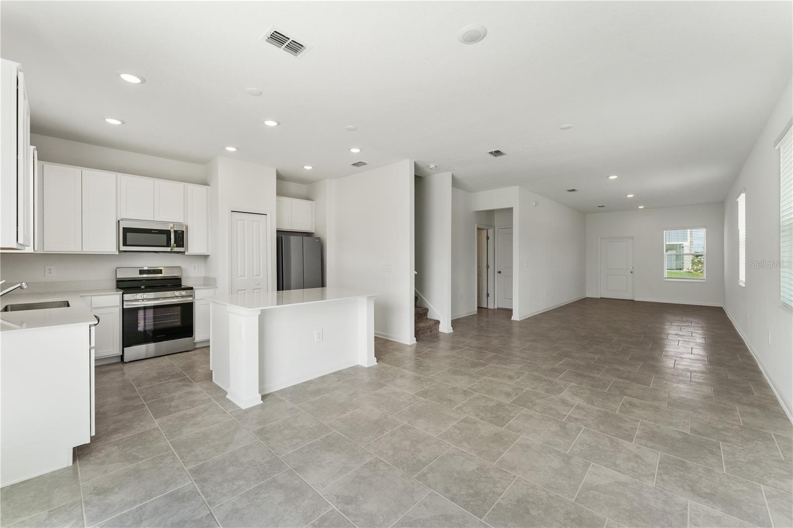 3102 LAURENT LOOP, DAVENPORT, FL, 33837