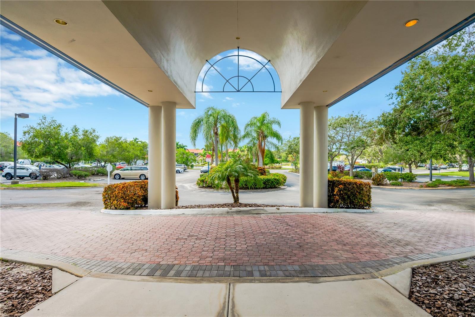 2333 FEATHER SOUND DR #B505, CLEARWATER, FL, 33762