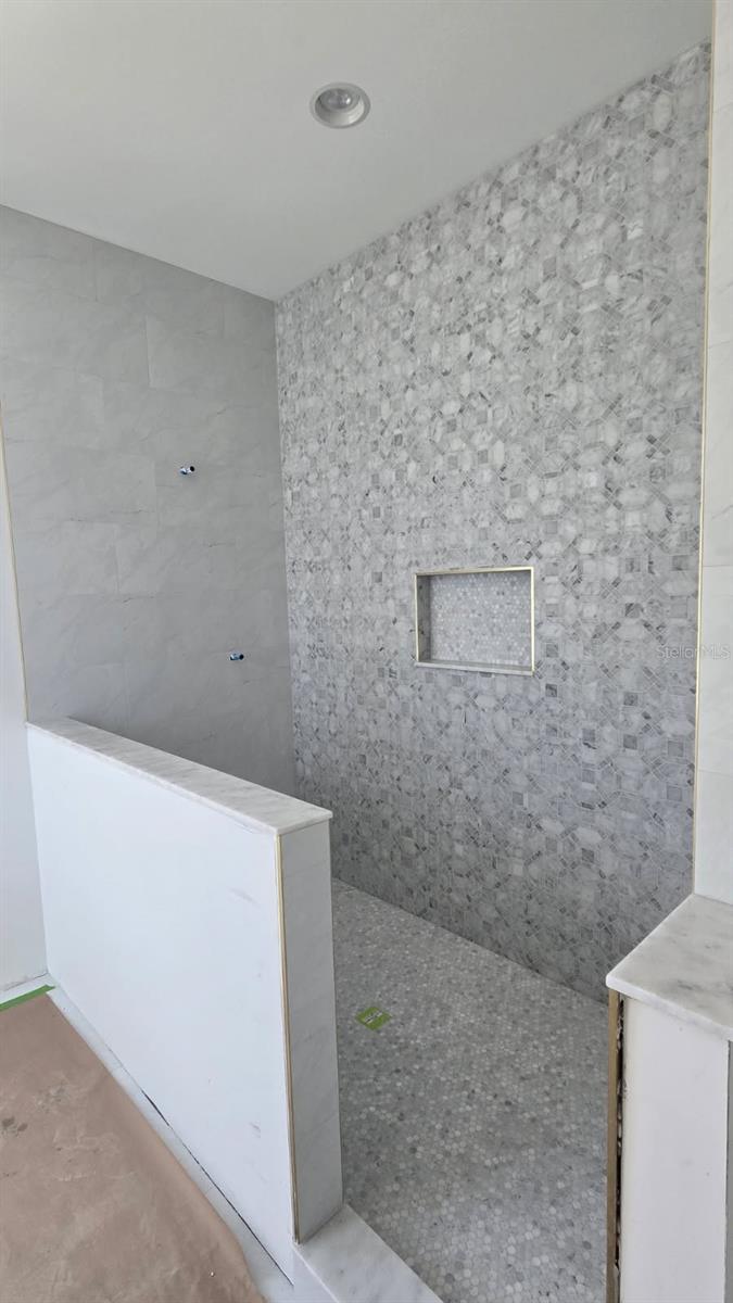 318 W PARK AVE, TAMPA, FL, 33602