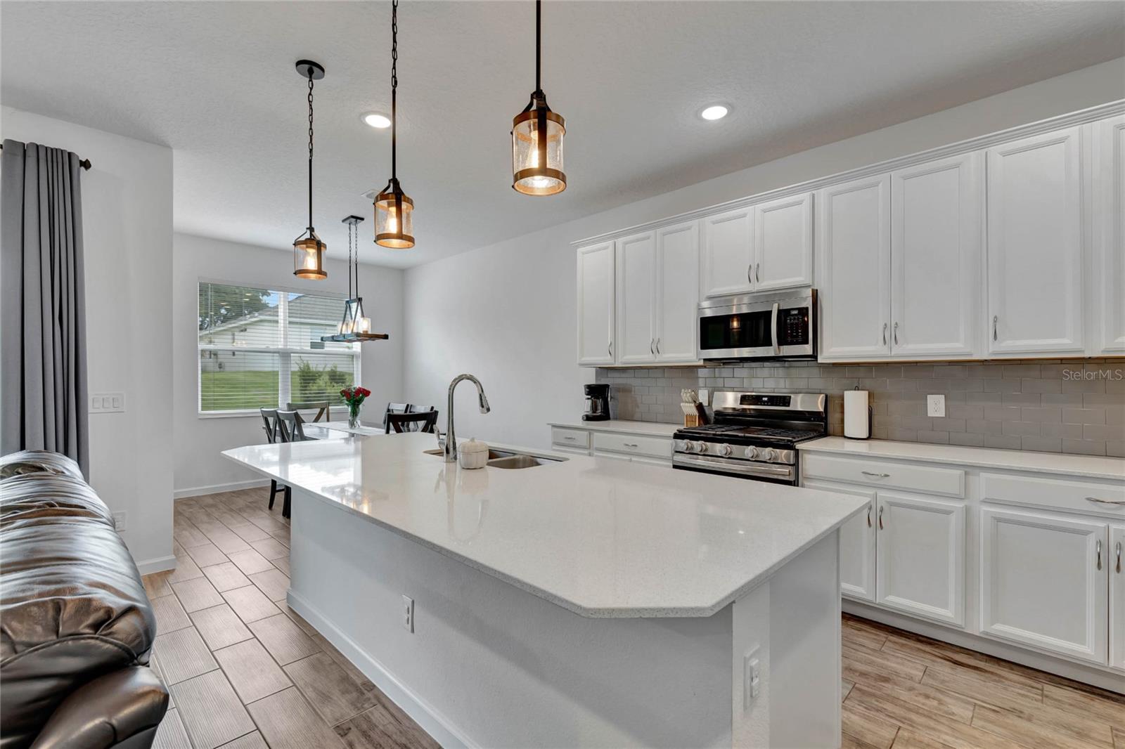 2527 NATOMA BLVD, MOUNT DORA, FL, 32757