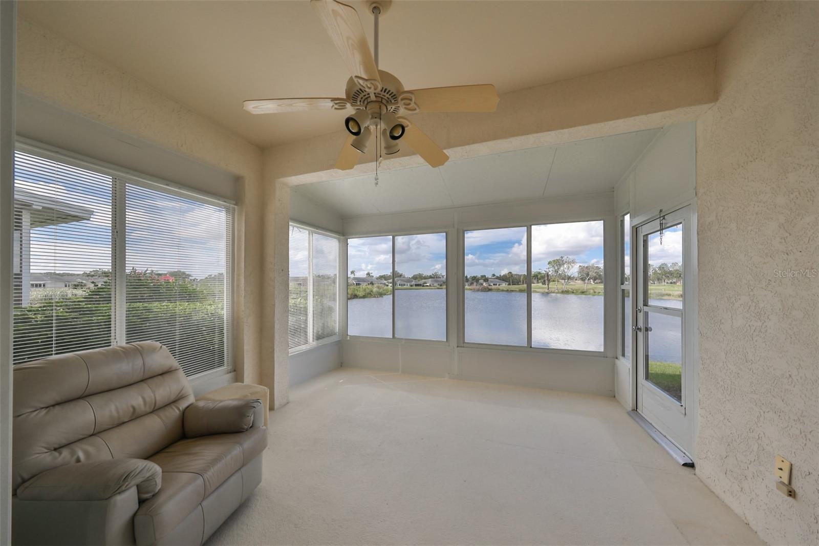 705 TREMONT GREENS LN #33, SUN CITY CENTER, FL, 33573