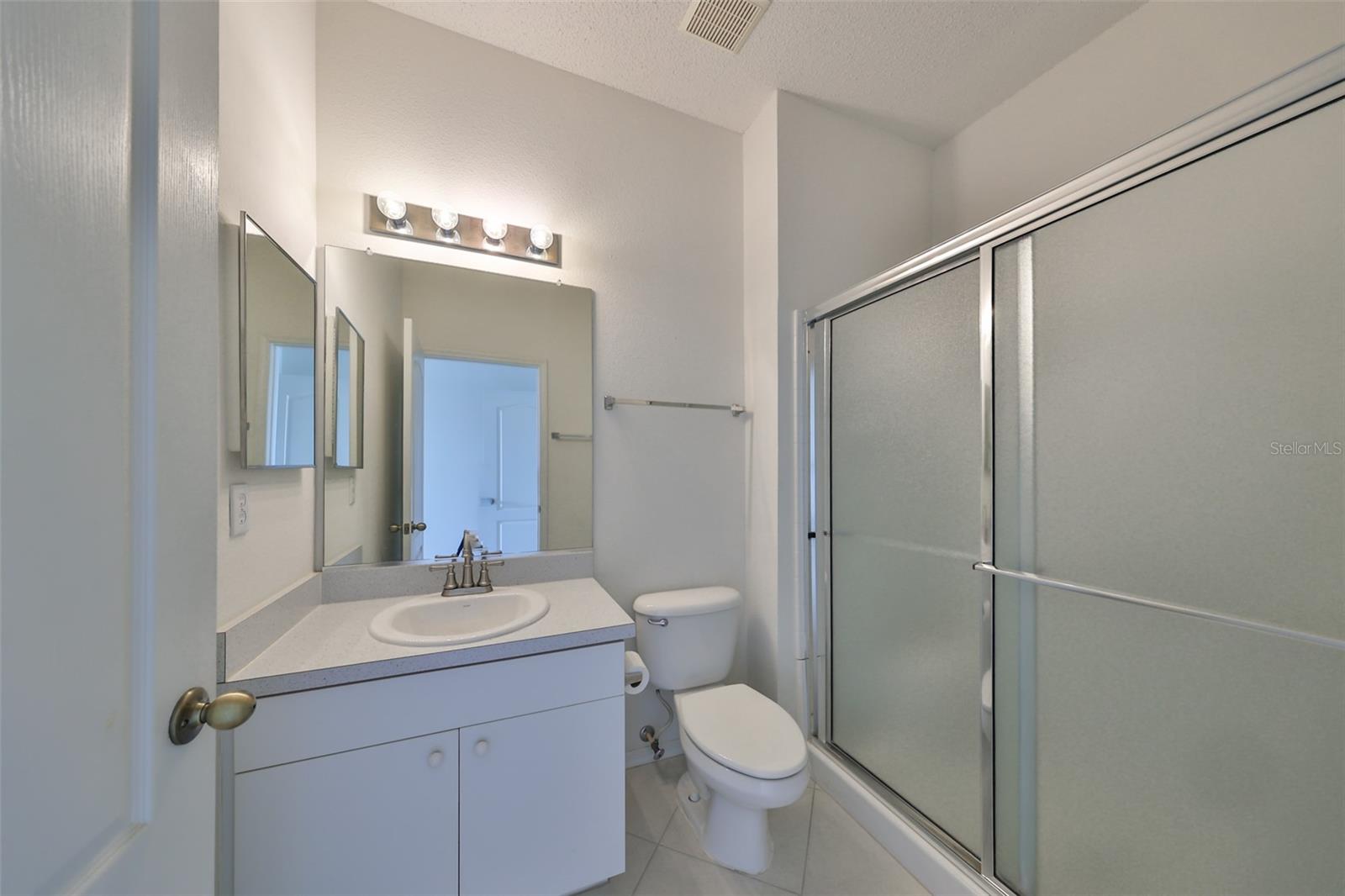705 TREMONT GREENS LN #33, SUN CITY CENTER, FL, 33573