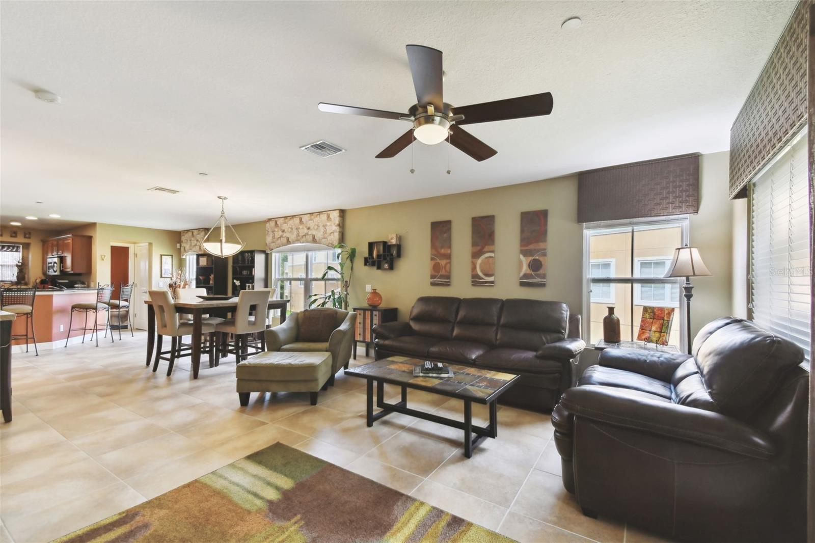 8821 WHITE SAGE LOOP, LAKEWOOD RANCH, FL, 34202