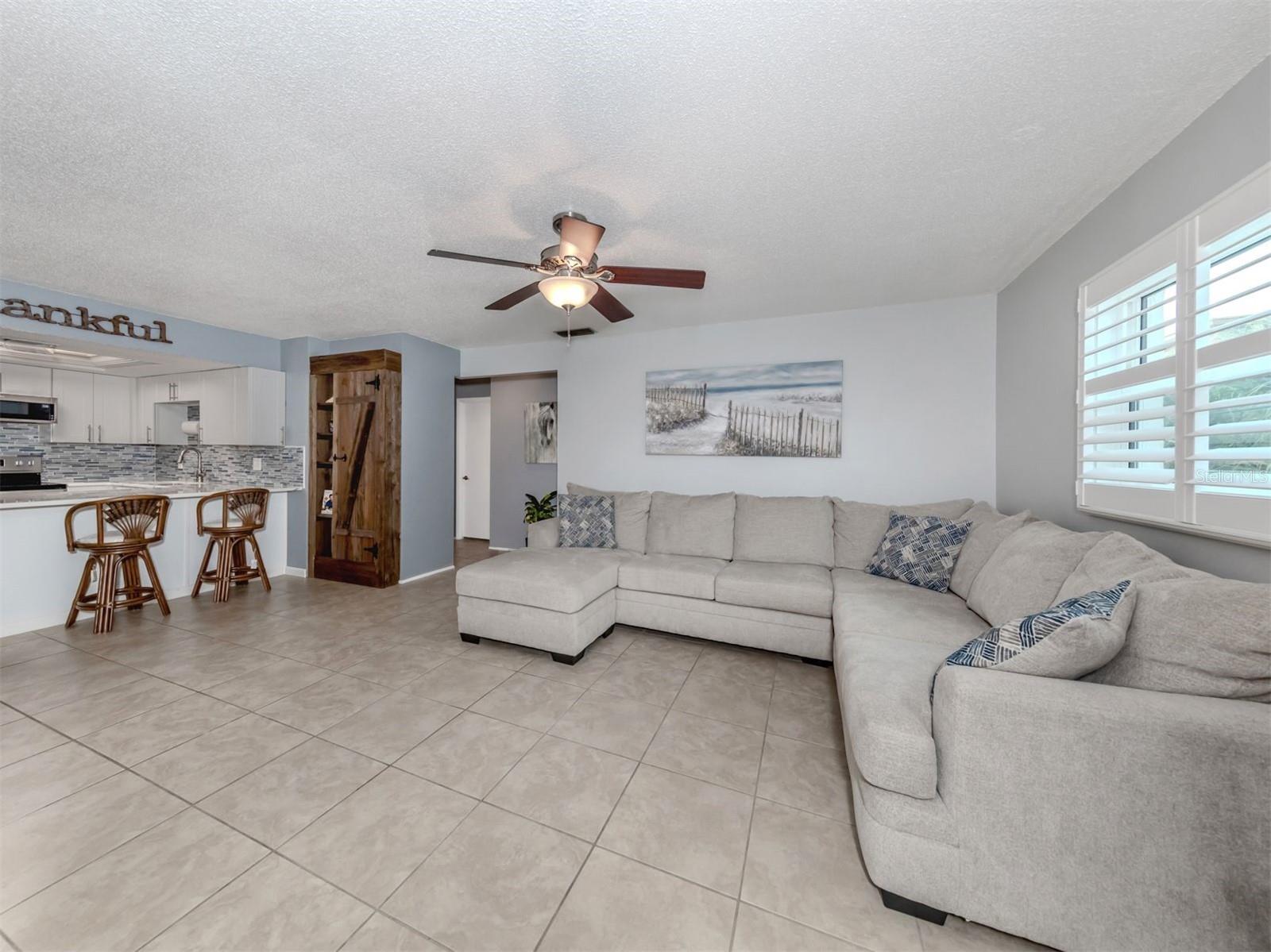 537 MANATEE CT #203, VENICE, FL, 34285