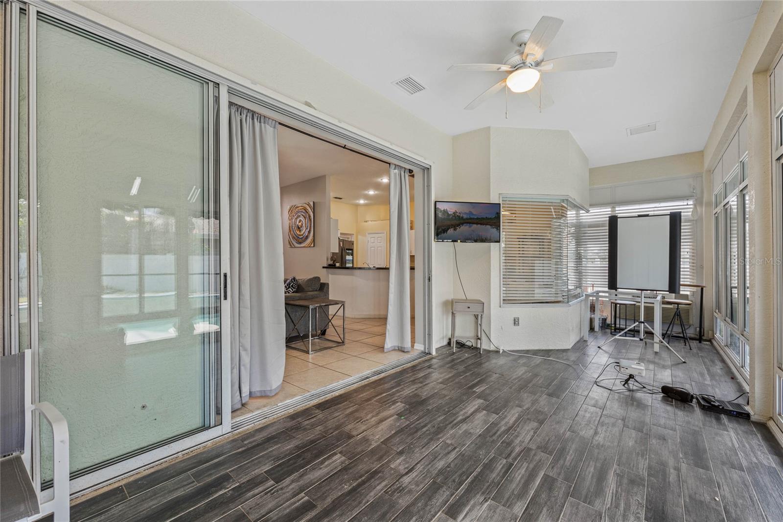 8151 CANYON LAKE CIR, ORLANDO, FL, 32835