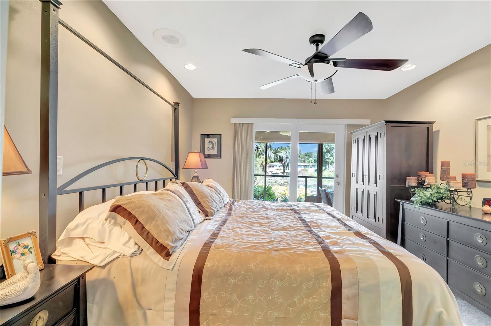 87 1ST AVE NW, LUTZ, FL, 33548