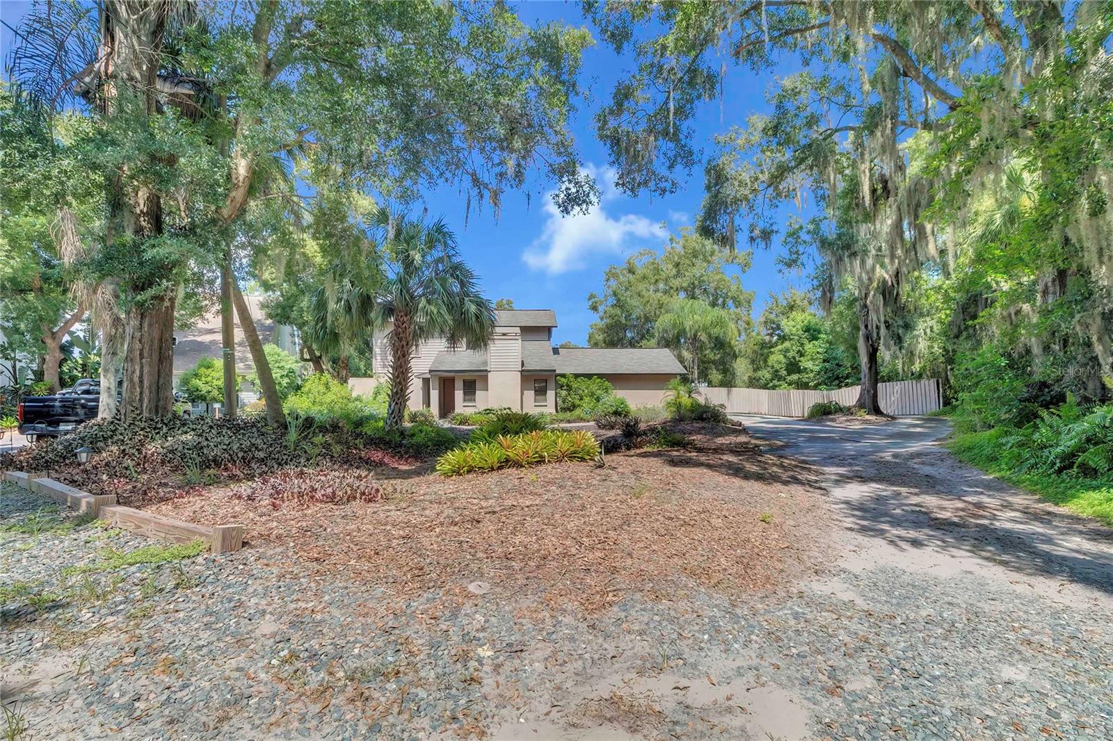 87 1ST AVE NW, LUTZ, FL, 33548