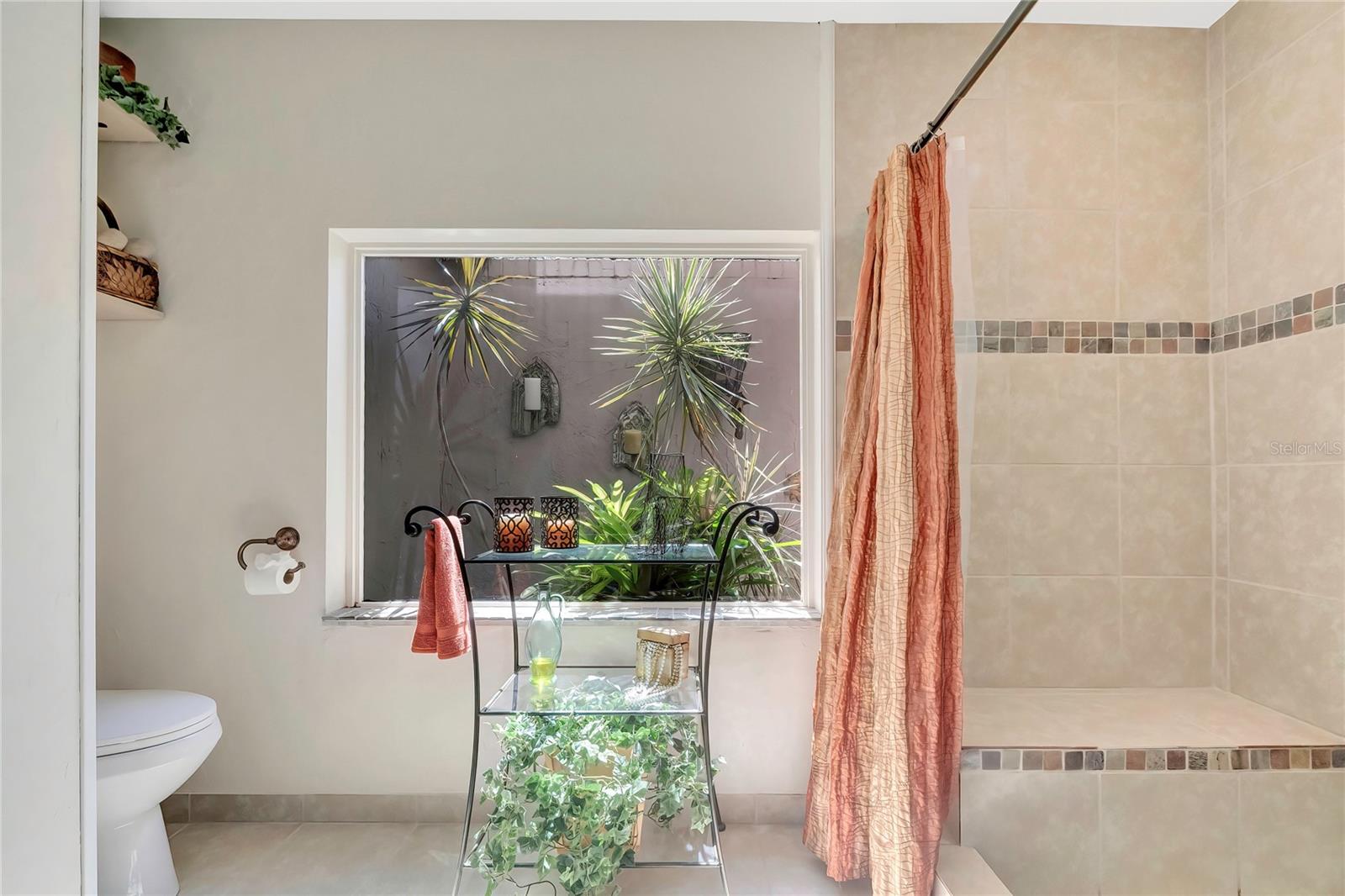 87 1ST AVE NW, LUTZ, FL, 33548