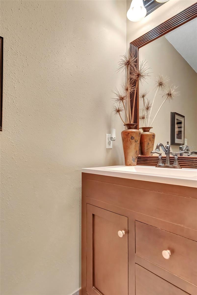 87 1ST AVE NW, LUTZ, FL, 33548