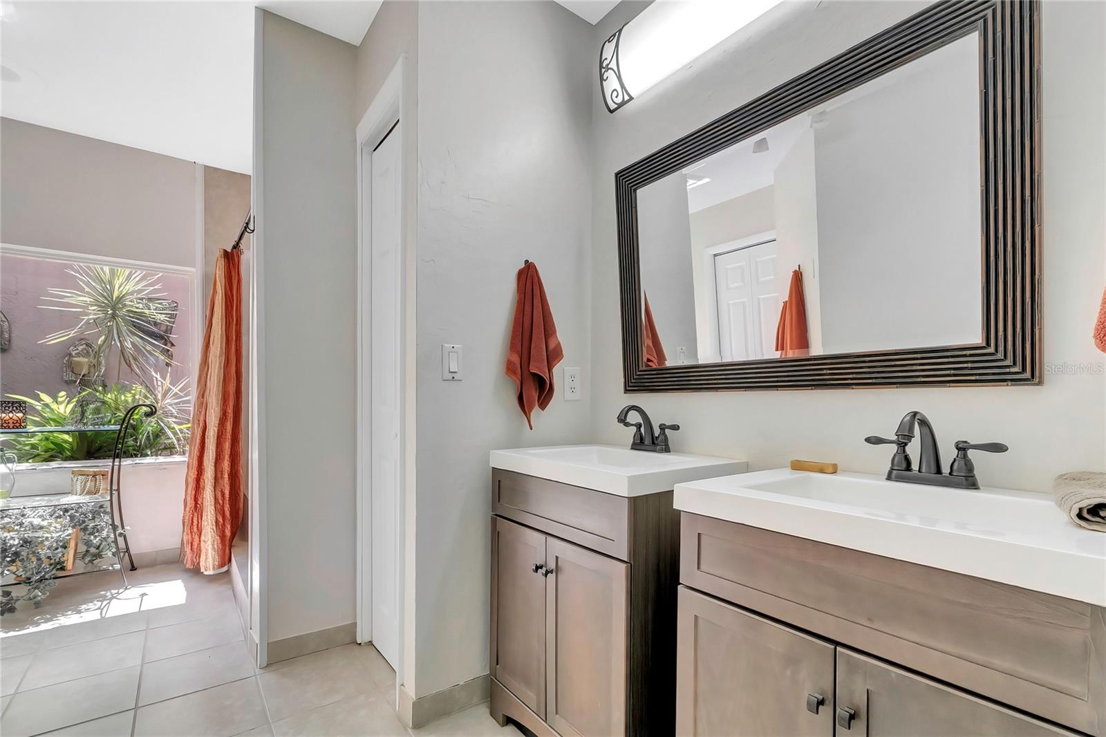 87 1ST AVE NW, LUTZ, FL, 33548