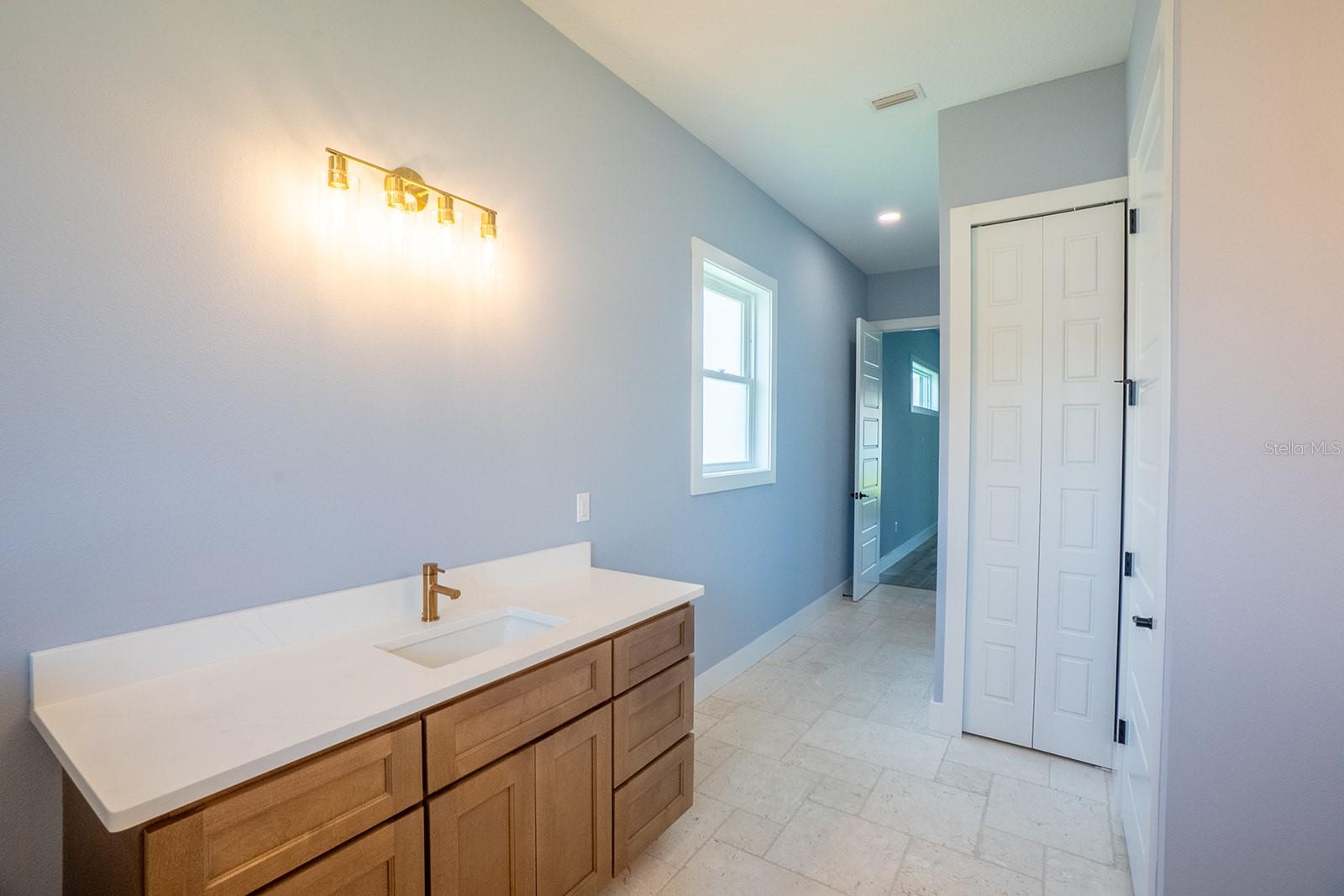 72 FLEMINGWOOD LN, PALM COAST, FL, 32137