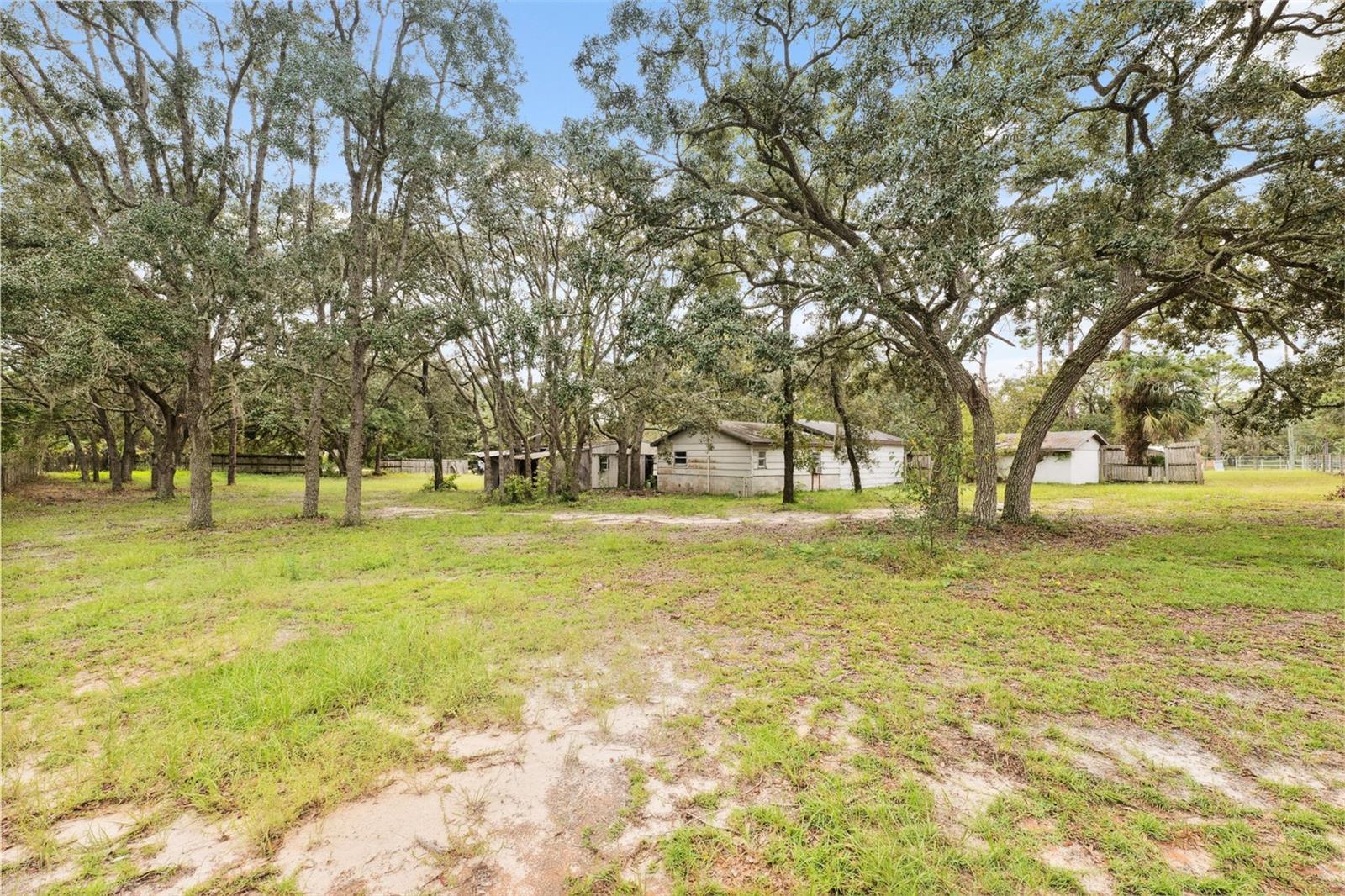 11017 KNUCKEY RD, WEEKI WACHEE, FL, 34614