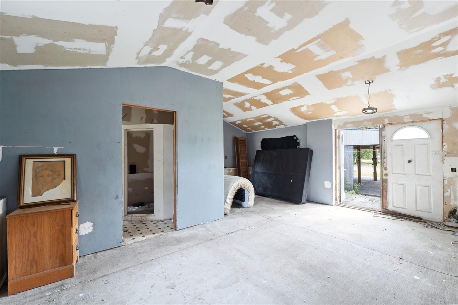 11017 KNUCKEY RD, WEEKI WACHEE, FL, 34614