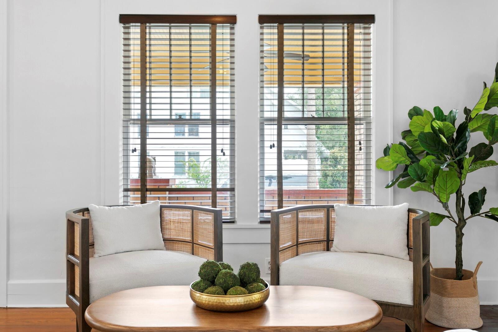 261 7TH AVE N, ST PETERSBURG, FL, 33701