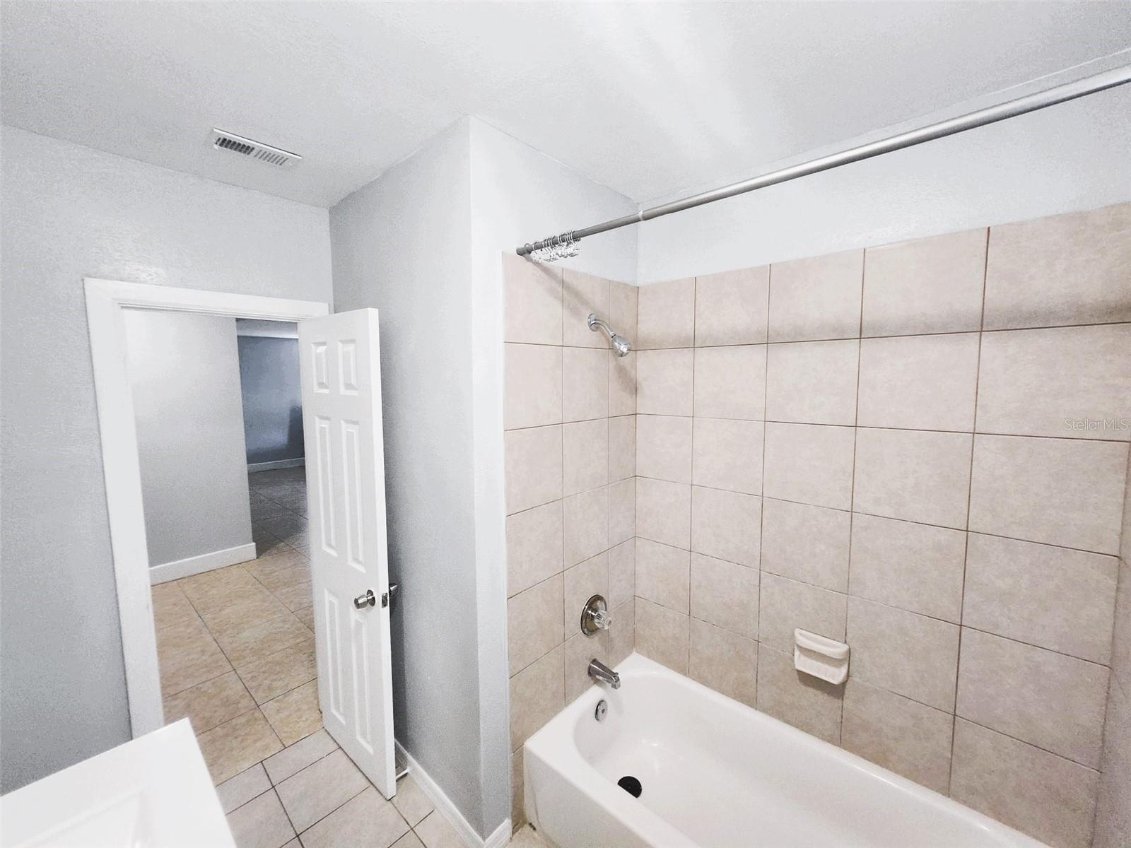 7006 N 18TH ST, TAMPA, FL, 33610