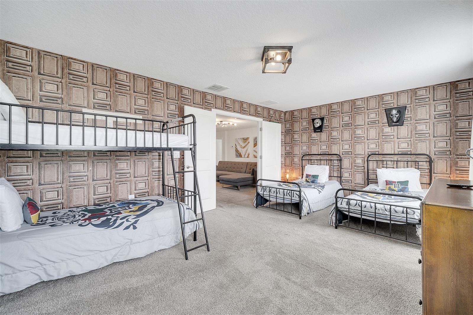 8839 INTERLOCKING CT, DAVENPORT, FL, 33896