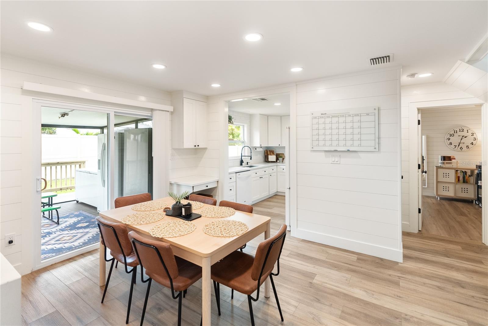 1420 EVEREST RD, VENICE, FL, 34293