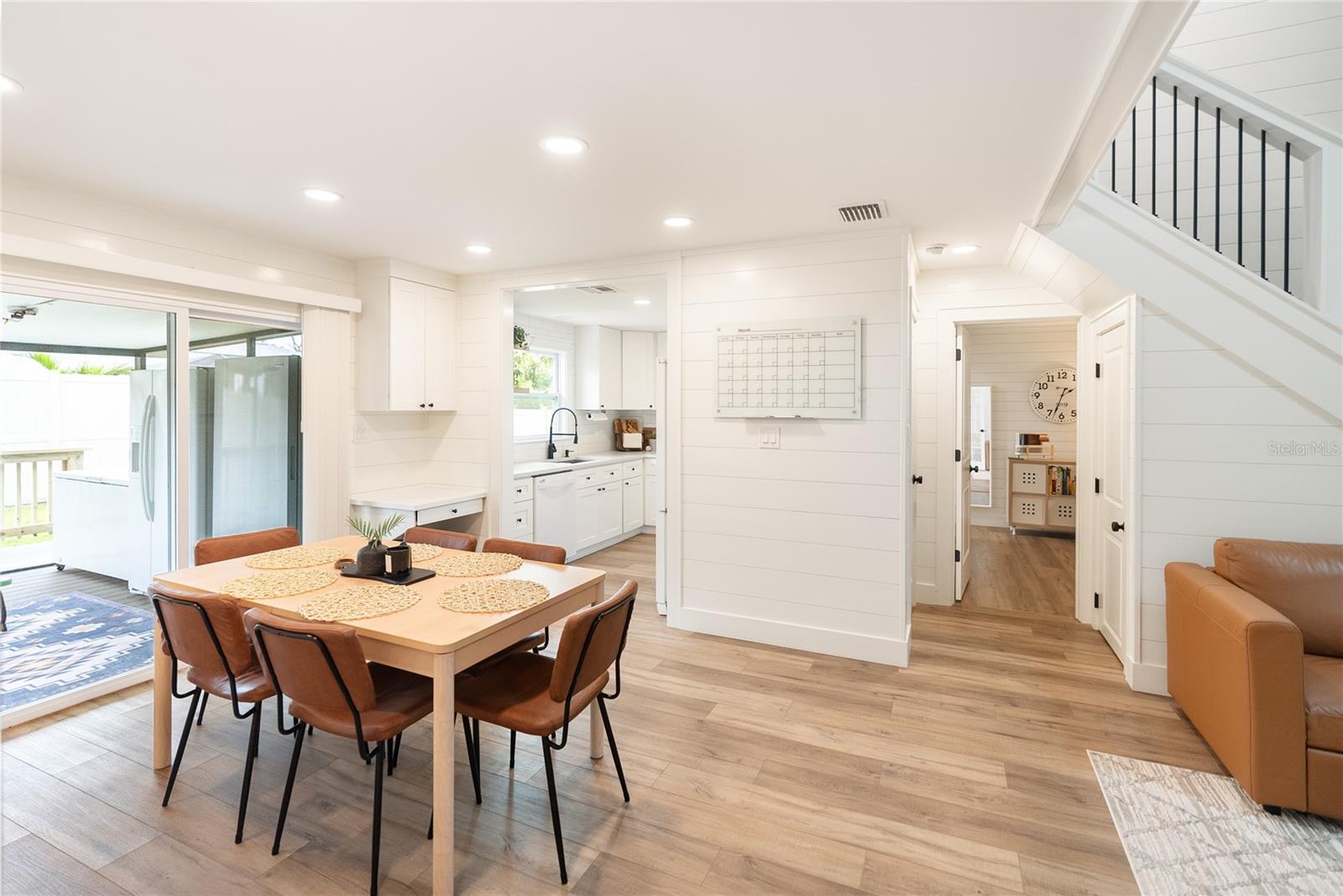 1420 EVEREST RD, VENICE, FL, 34293