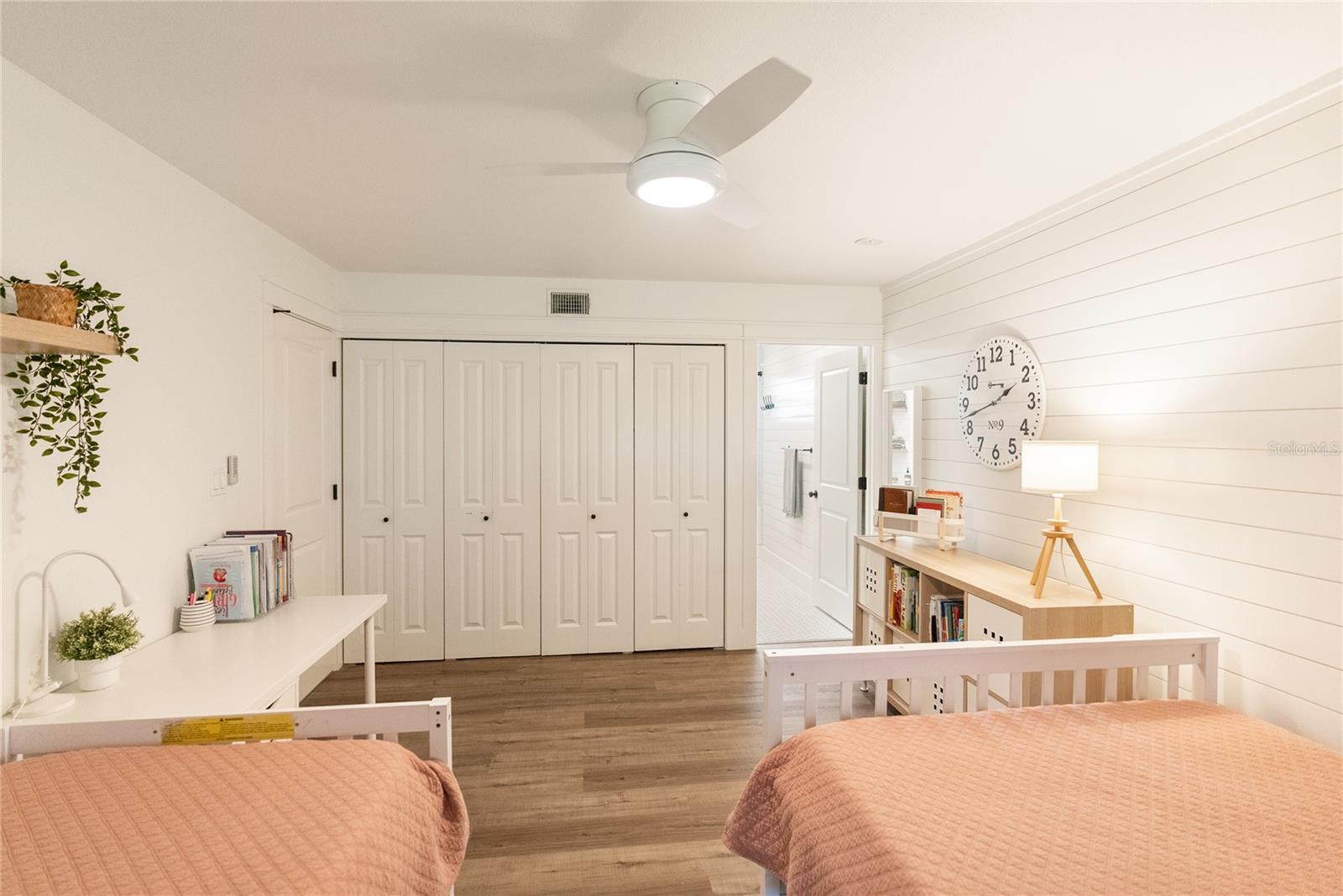1420 EVEREST RD, VENICE, FL, 34293
