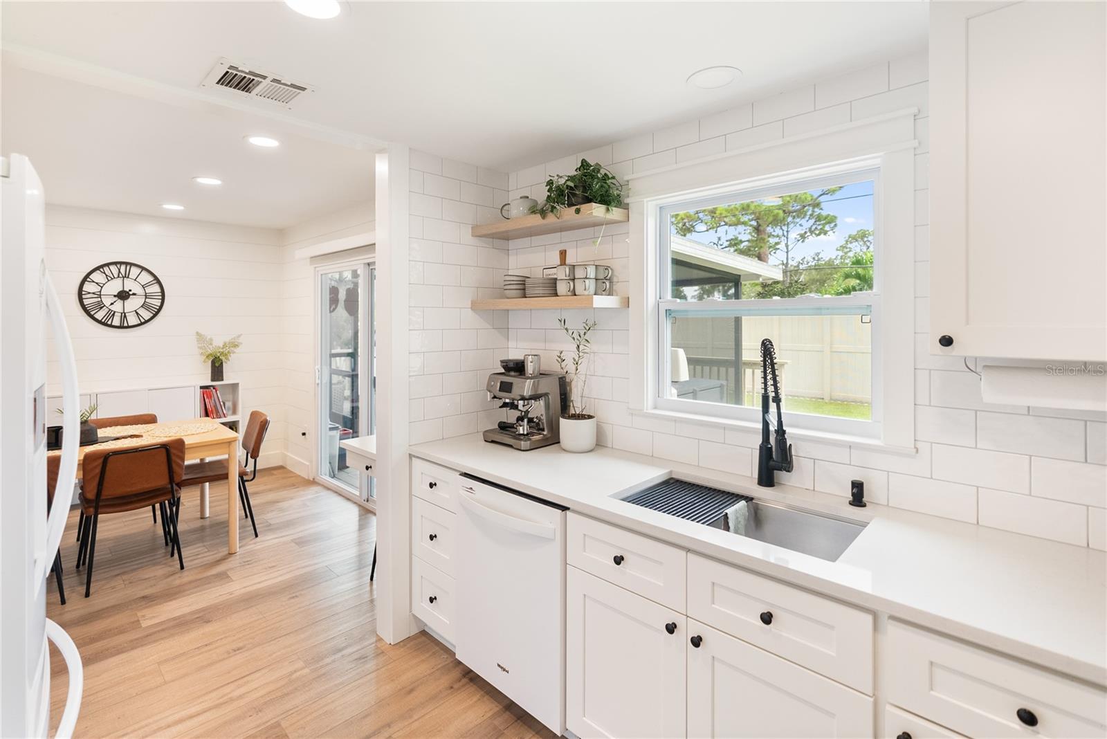 1420 EVEREST RD, VENICE, FL, 34293