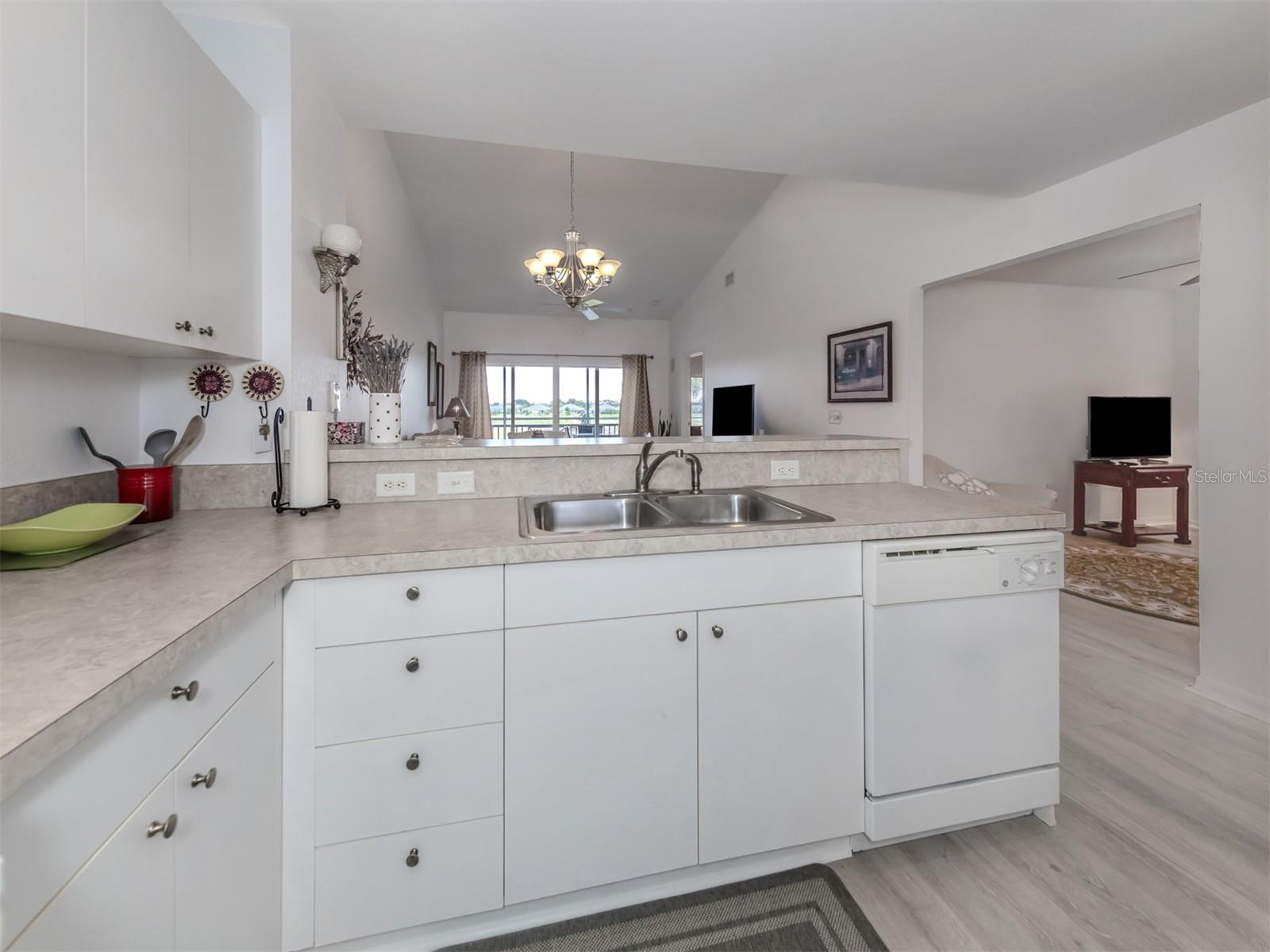 5750 SABAL TRACE DR #202BD5, NORTH PORT, FL, 34287