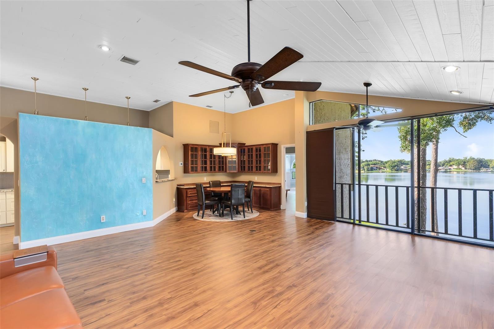 2945 LAKE PINELOCH BLVD #18-26, ORLANDO, FL, 32806