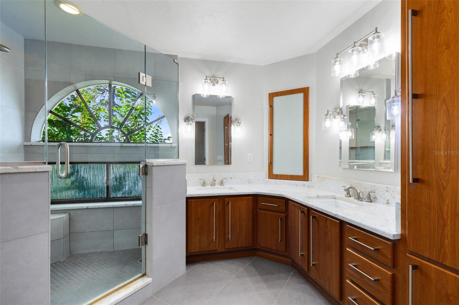 2945 LAKE PINELOCH BLVD #18-26, ORLANDO, FL, 32806