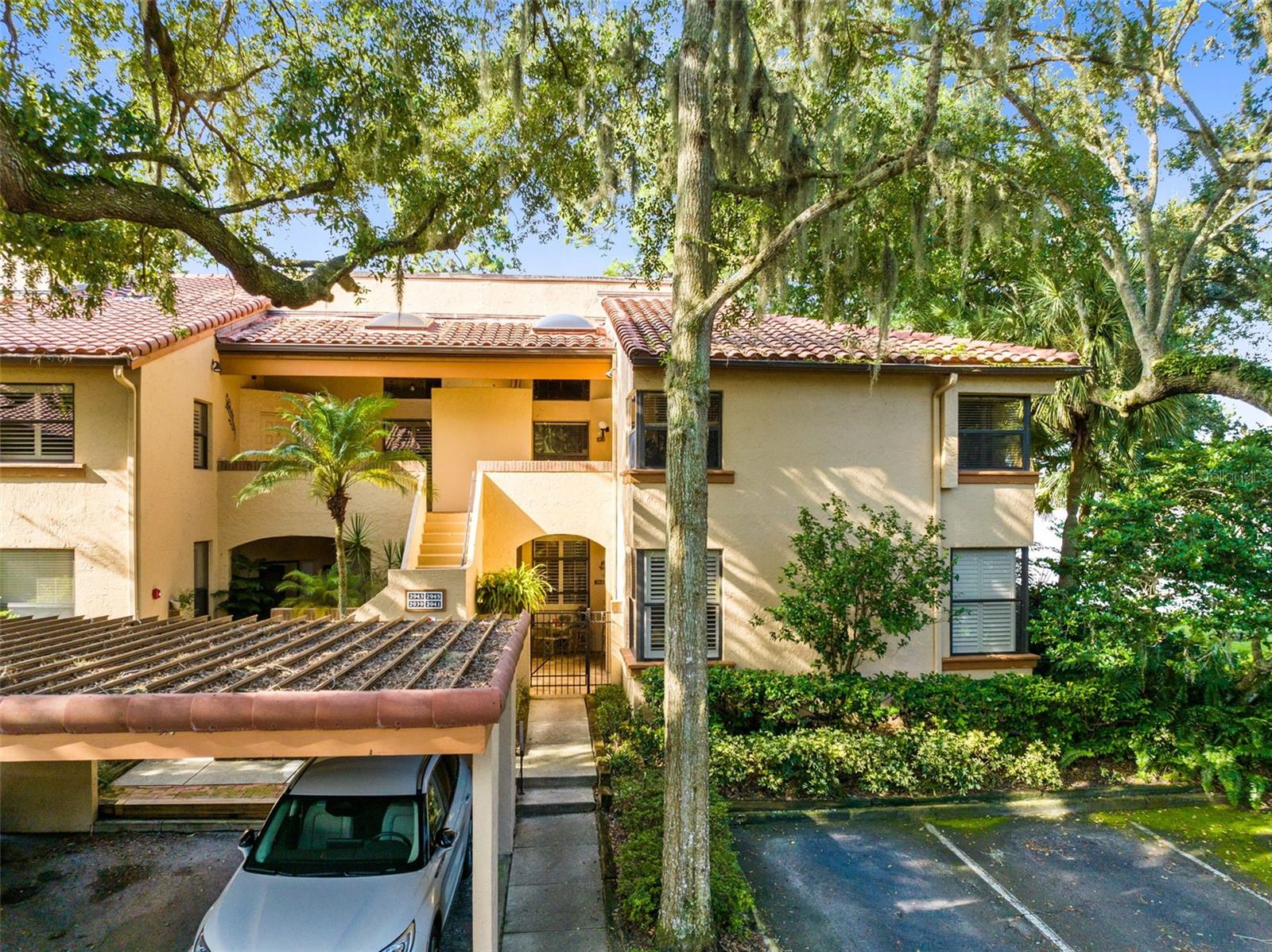 2945 LAKE PINELOCH BLVD #18-26, ORLANDO, FL, 32806