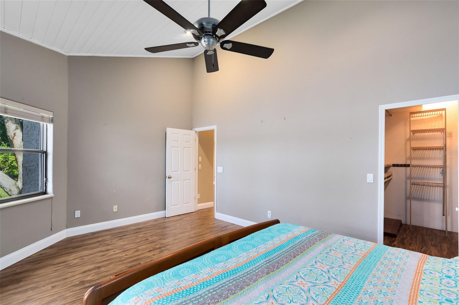 2945 LAKE PINELOCH BLVD #18-26, ORLANDO, FL, 32806
