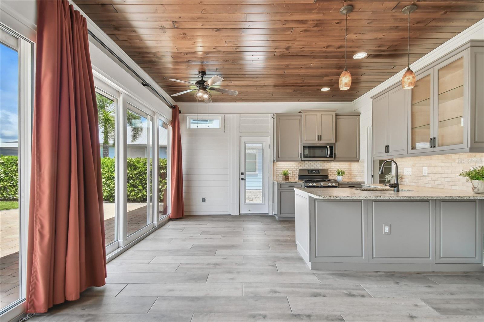 8306 SW SAND CRANE CIR, ARCADIA, FL, 34269