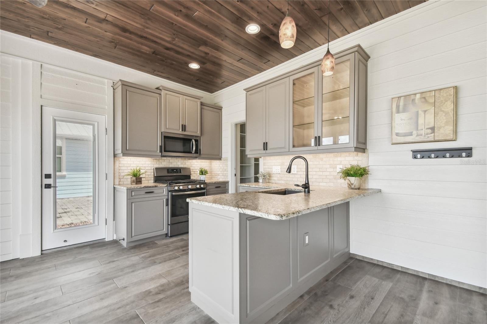 8306 SW SAND CRANE CIR, ARCADIA, FL, 34269