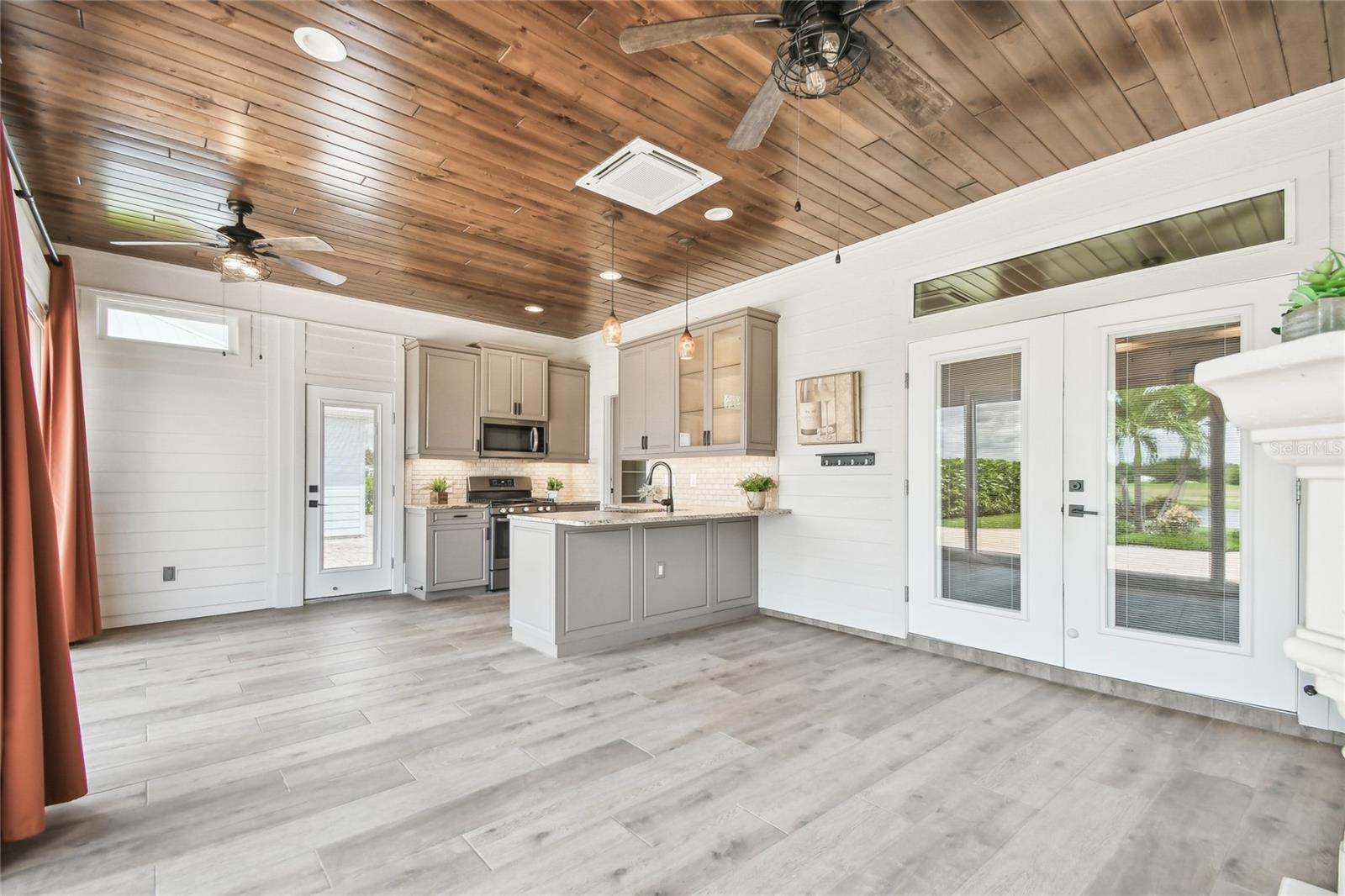 8306 SW SAND CRANE CIR, ARCADIA, FL, 34269