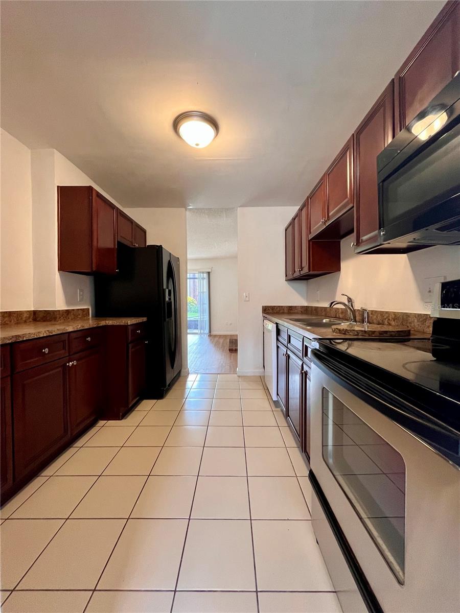 5150 PICADILLY CIRCUS CT #7, ORLANDO, FL, 32839