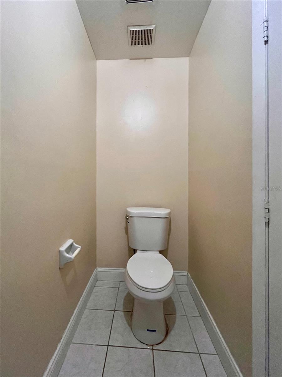 5150 PICADILLY CIRCUS CT #7, ORLANDO, FL, 32839