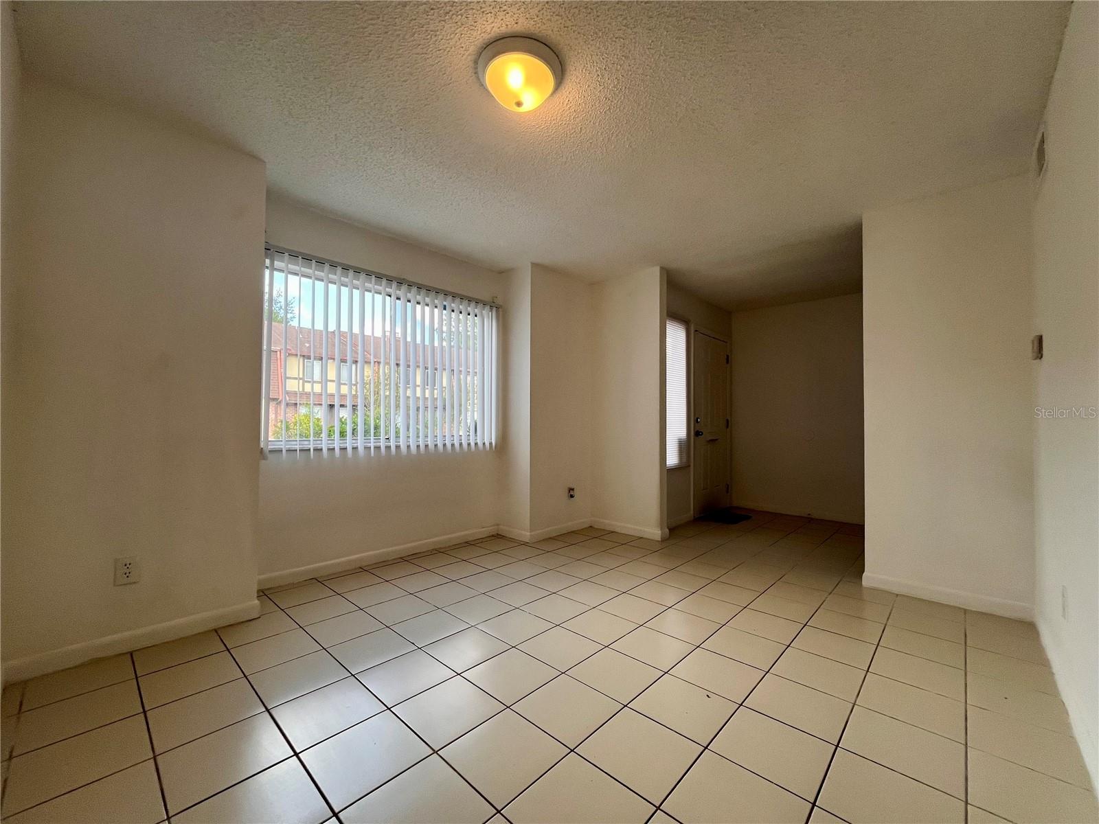 5150 PICADILLY CIRCUS CT #7, ORLANDO, FL, 32839