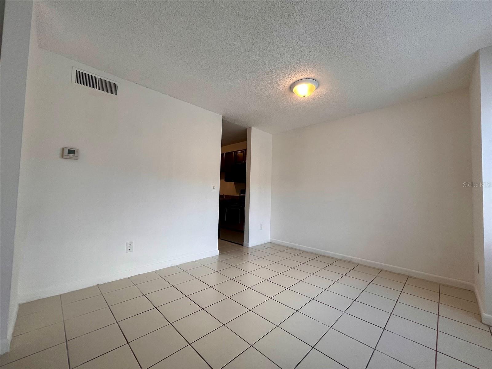 5150 PICADILLY CIRCUS CT #7, ORLANDO, FL, 32839
