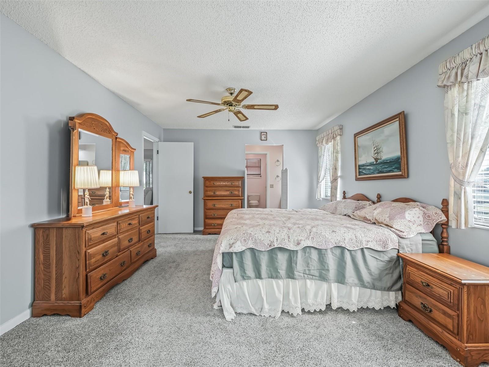2301 BONNIE VIEW CT, LEESBURG, FL, 34788
