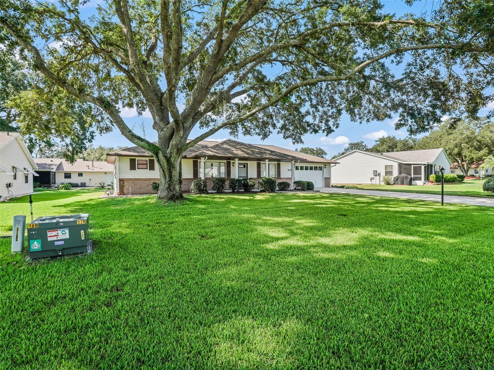 2301 BONNIE VIEW CT, LEESBURG, FL, 34788