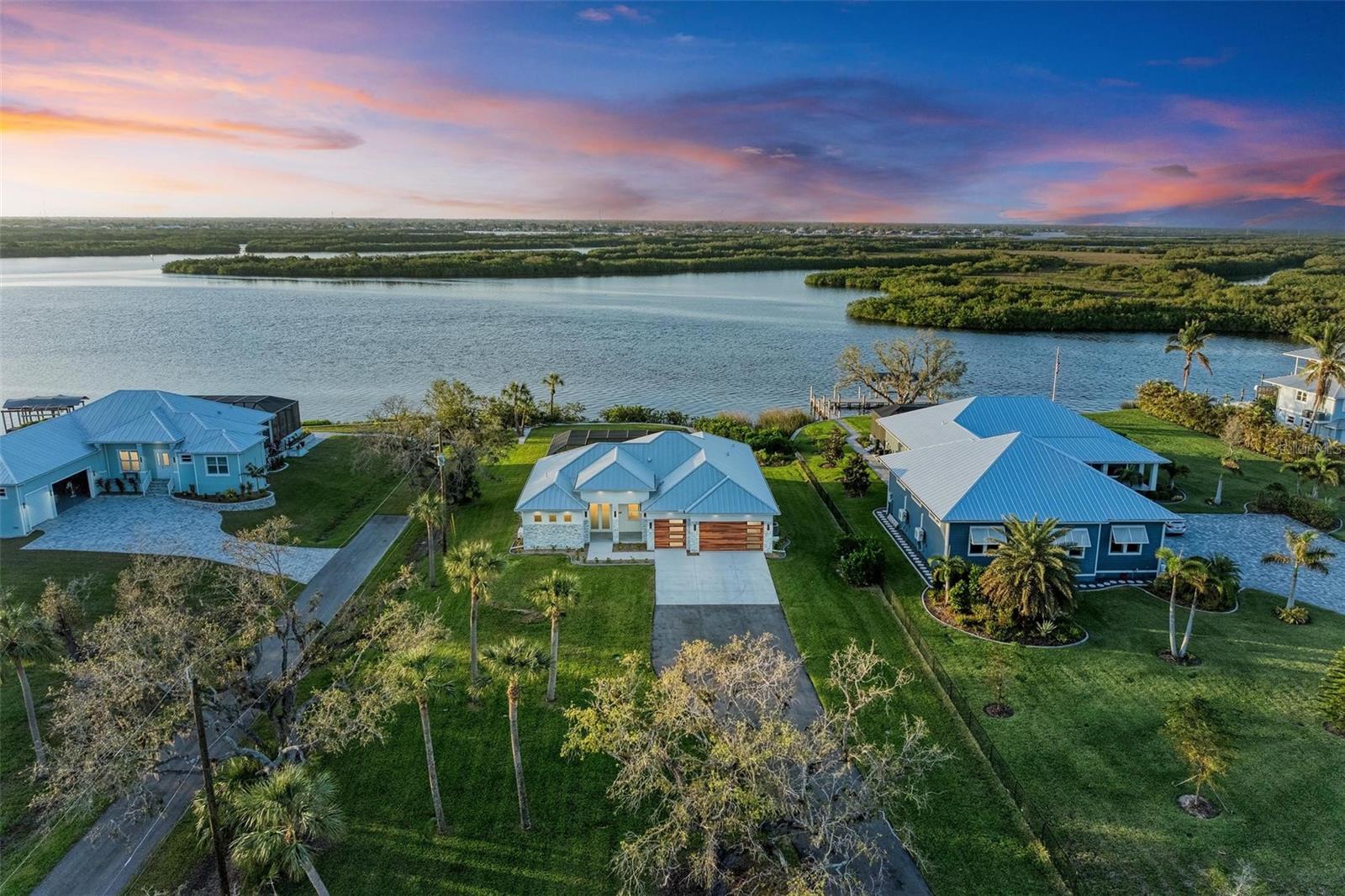 6100 RIVERSIDE DR, PUNTA GORDA, FL, 33982
