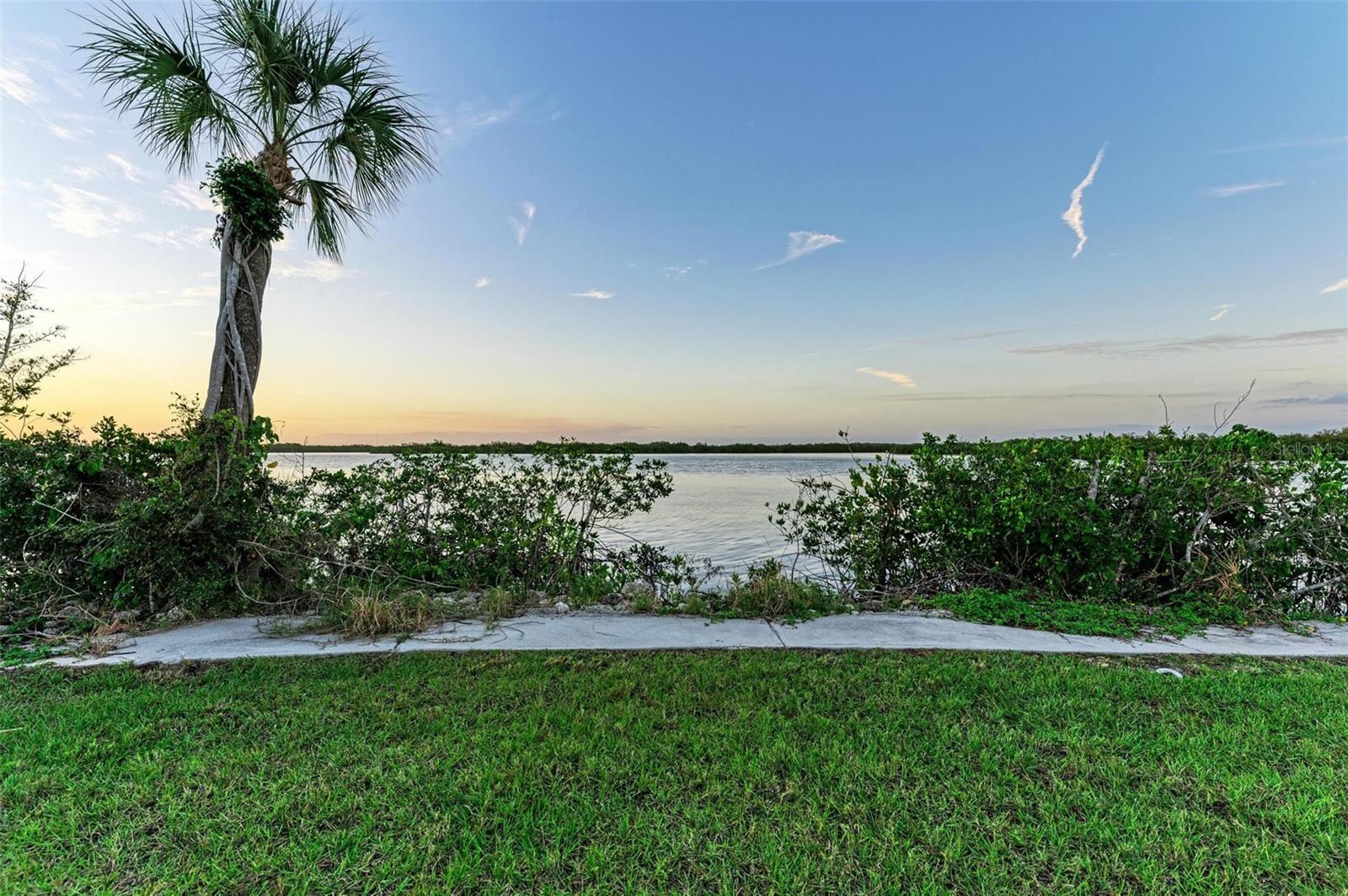 6100 RIVERSIDE DR, PUNTA GORDA, FL, 33982