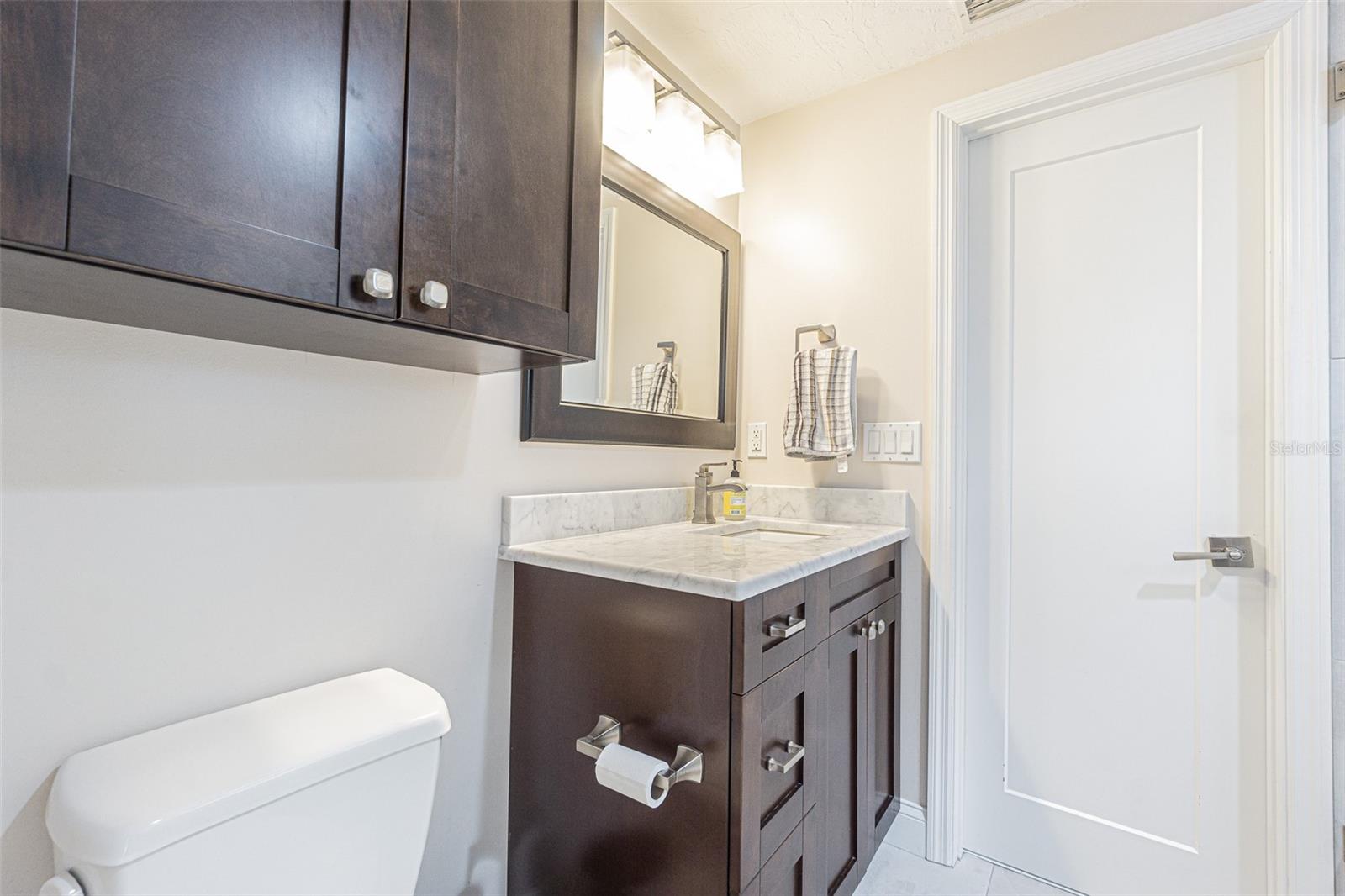 2367 WOODLAWN CIR W, ST PETERSBURG, FL, 33704