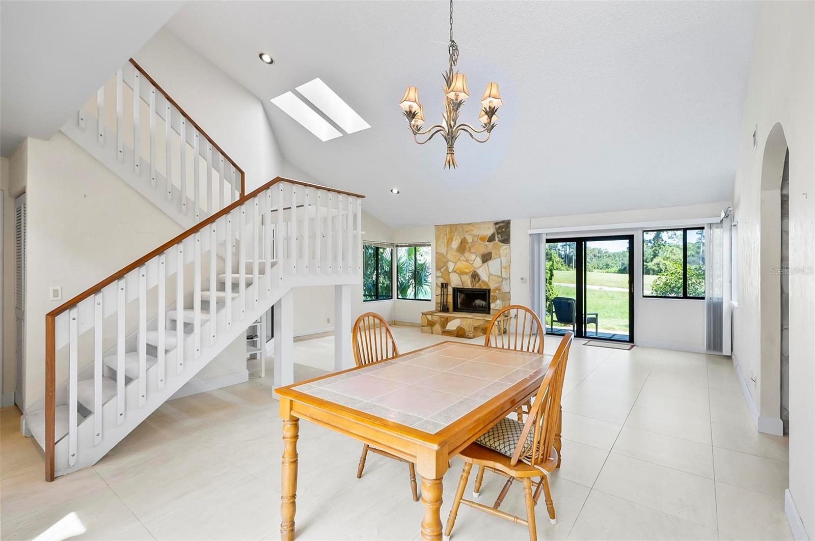 41 VILLAGE CIR, PALM COAST, FL, 32164